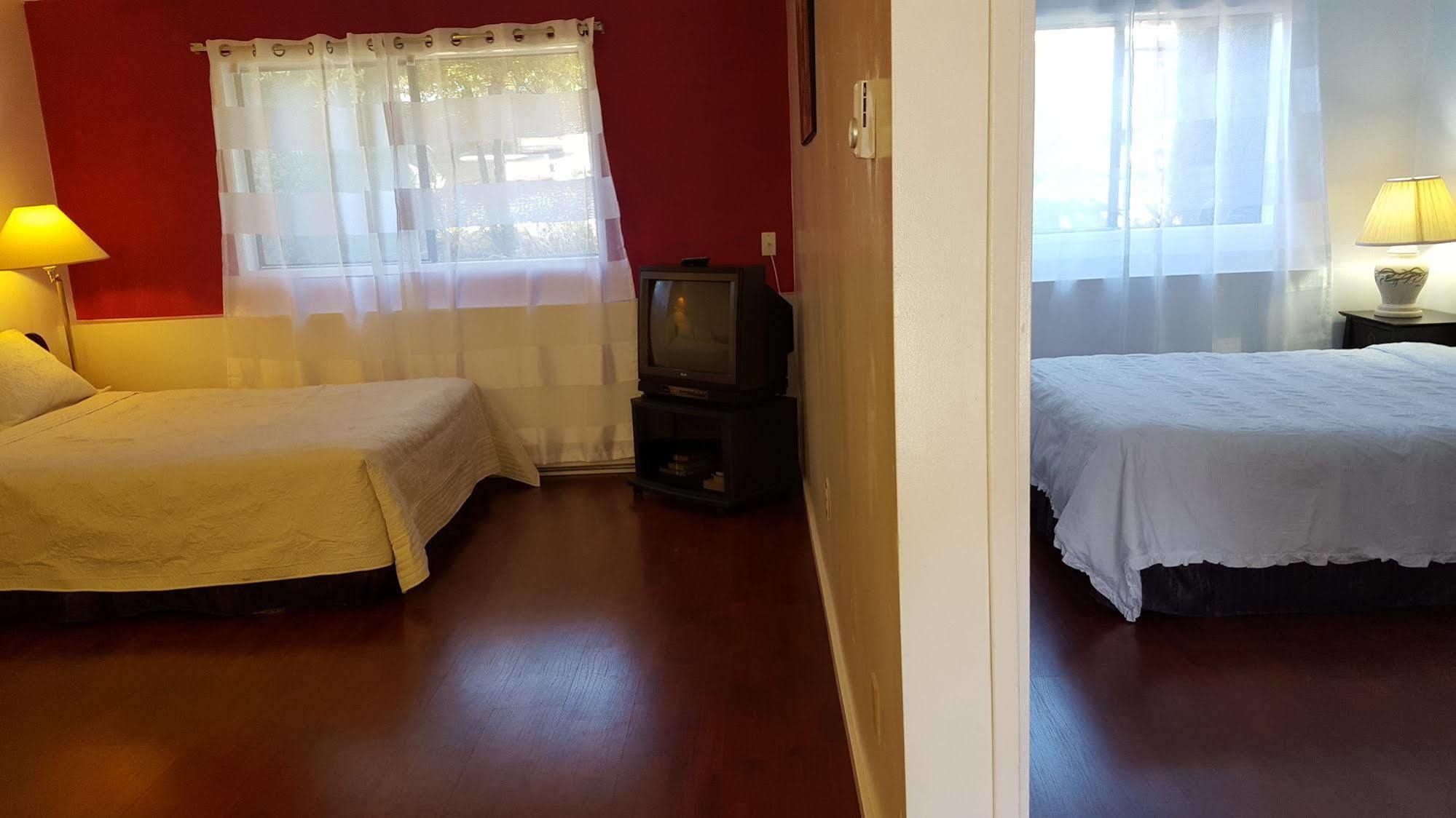 Croft Inn Motel Crofton Екстериор снимка