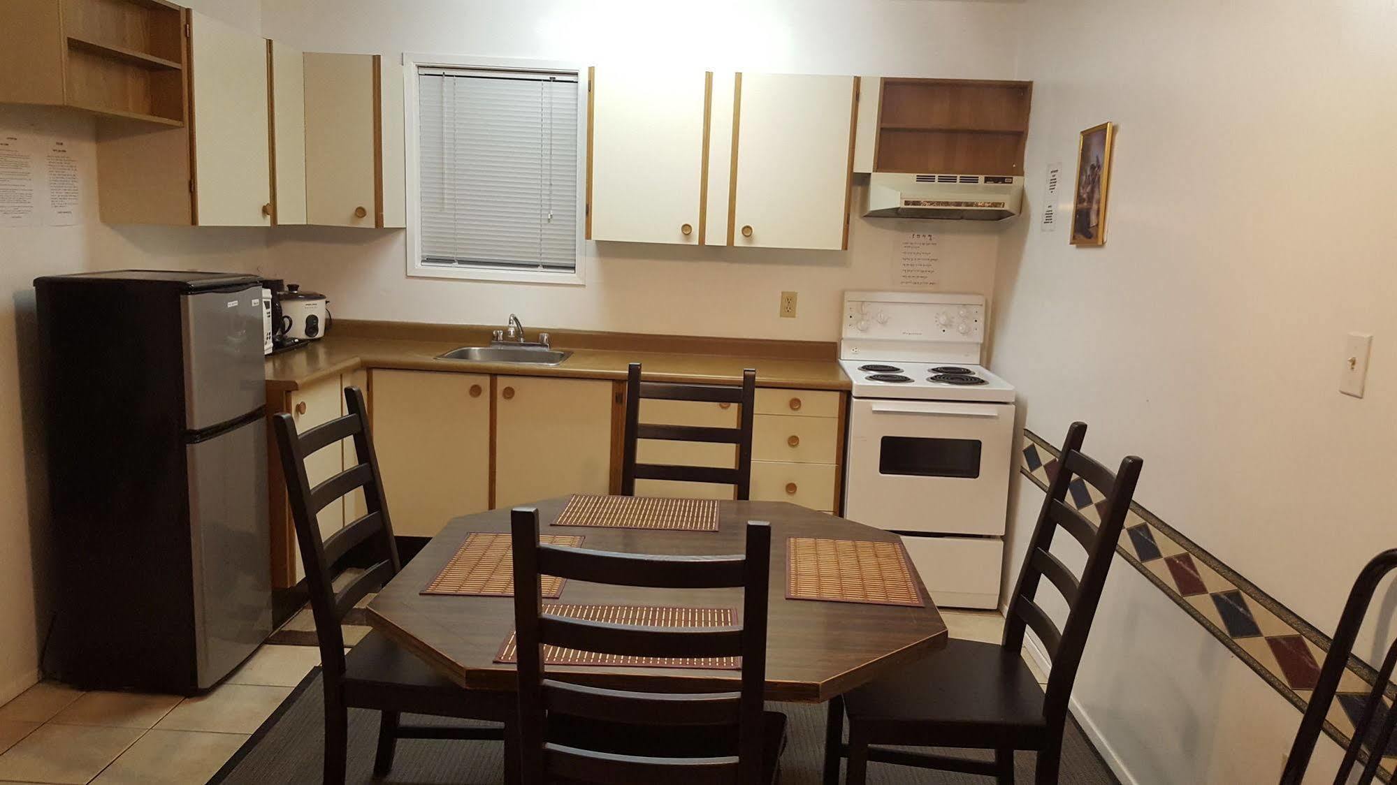 Croft Inn Motel Crofton Екстериор снимка